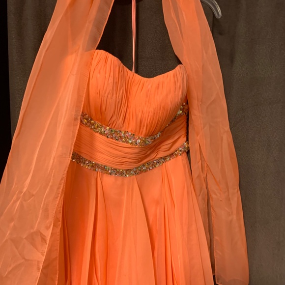 Rianna Couture Dress. Scarf and spaghetti straps - Size 6 - Picture 3 of 4